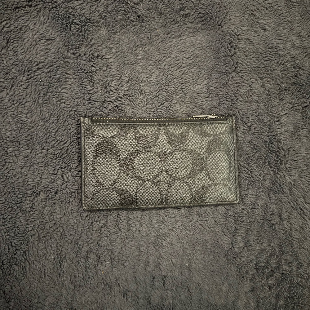 Coach zip card case for men